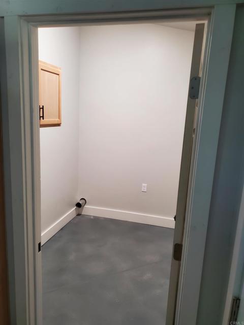 2405 Old Colony, Vista, California 92084, ,Residential Income,For Sale,Old Colony,NDP2407848