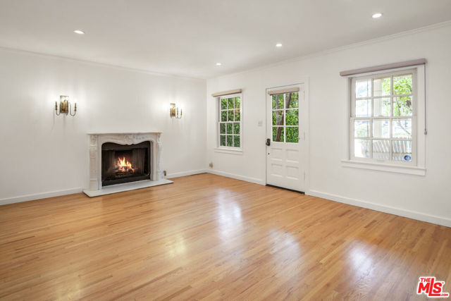 14235 Greenleaf Street, Sherman Oaks CA: https://media.crmls.org/mediaz/67165f23-cd87-4088-9ed5-63586b264f8f.jpg