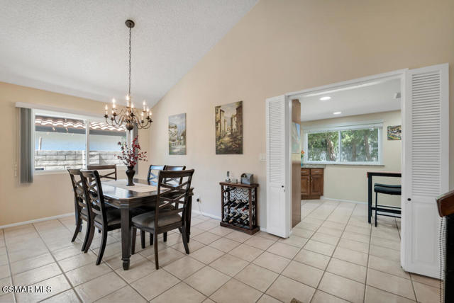 4022 Old Topanga Canyon Road, Calabasas CA: https://media.crmls.org/mediaz/6716eadf-0174-4bad-bde3-16ab55208405.jpg