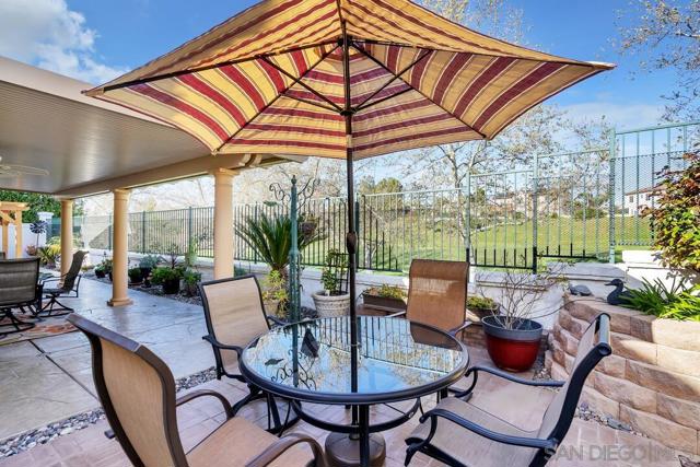 45846 Paseo Gallante, Temecula, California 92592, 4 Bedrooms Bedrooms, ,2 BathroomsBathrooms,Single Family Residence,For Sale,Paseo Gallante,240009757SD