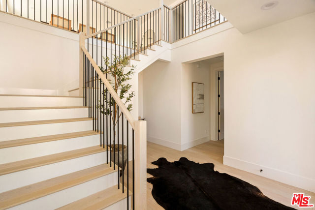 1615 N Coronado Street, Los Angeles CA: https://media.crmls.org/mediaz/671777b2-e3c5-4ac9-8812-70cea2c55bf2.jpg