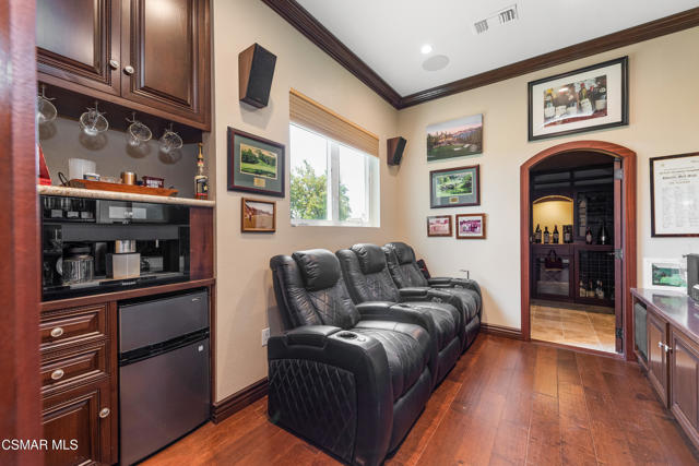 5924 Rainbow Hill Road, Agoura Hills CA: https://media.crmls.org/mediaz/671783c8-2bd5-4ed4-be02-3d4db7f13f13.jpg