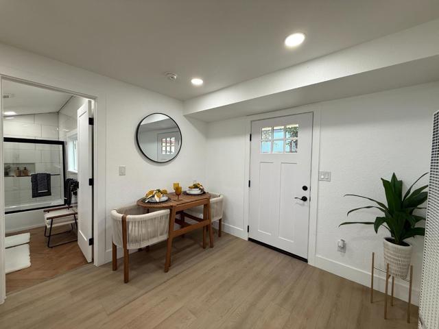 684 David Avenue, Monterey CA: https://media.crmls.org/mediaz/6717c73d-9c31-4120-9a8d-76bd2867c16e.jpg
