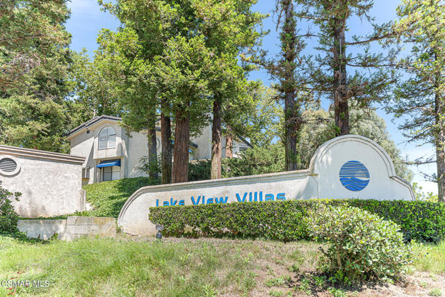 5720 Skyview Way, Agoura Hills CA: https://media.crmls.org/mediaz/6717e1a9-cda0-4613-abc3-5da27d88576f.jpg