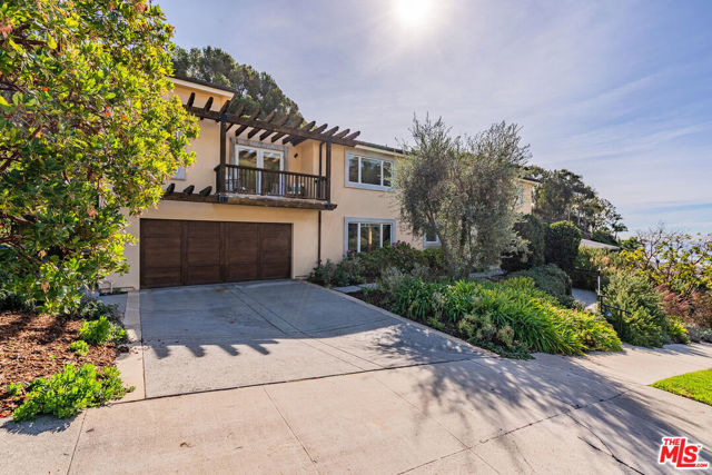 Image 2 for 212 Surfview Dr, Pacific Palisades, CA 90272