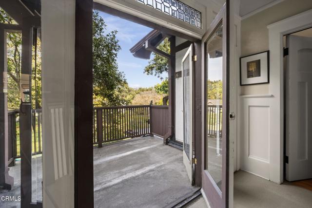 412 Oaklawn Avenue, South Pasadena CA: https://media.crmls.org/mediaz/671a5adb-8127-4931-90d0-64dbbbb54a72.jpg