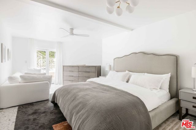 9809 Beeson Drive, Beverly Hills CA: https://media.crmls.org/mediaz/671a69f1-cf4a-4646-8b84-4aeb74356801.jpg