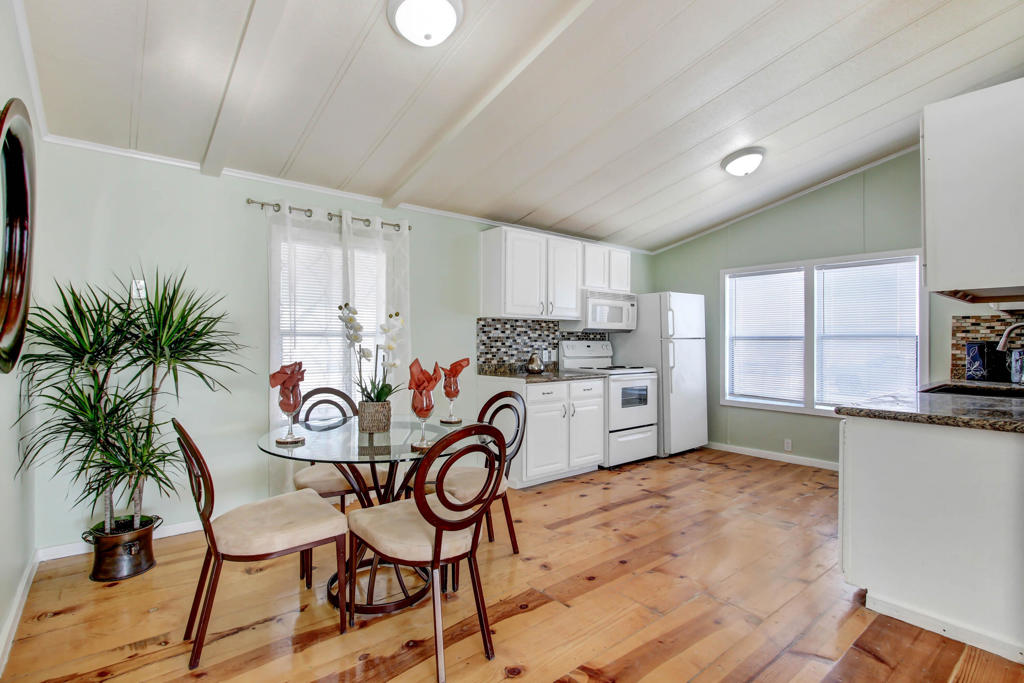 2683 Salton Bay Drive