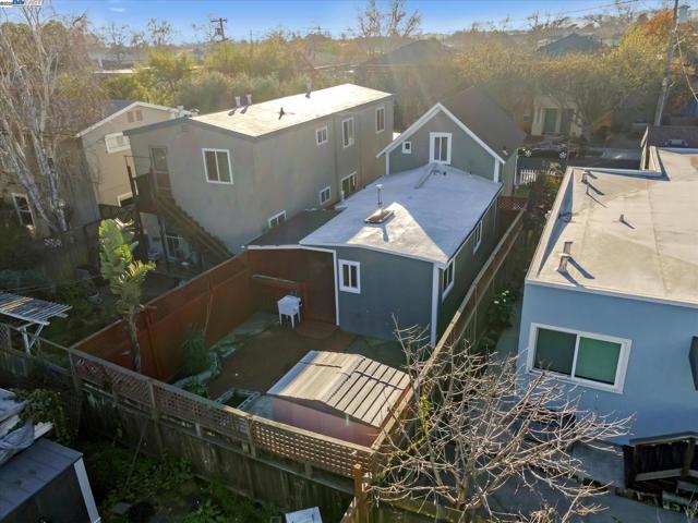 Image 4 of 58 For 1119 Kains Ave