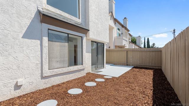 1508 Granite Hills, El Cajon CA: https://media.crmls.org/mediaz/671bb443-dfc3-4722-ab70-b5f96479ba4b.jpg