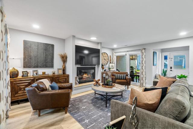 2146 Penasquitas Drive, Aptos CA: https://media.crmls.org/mediaz/671c6547-ff99-4f89-b61e-967cfe2c6bbb.jpg