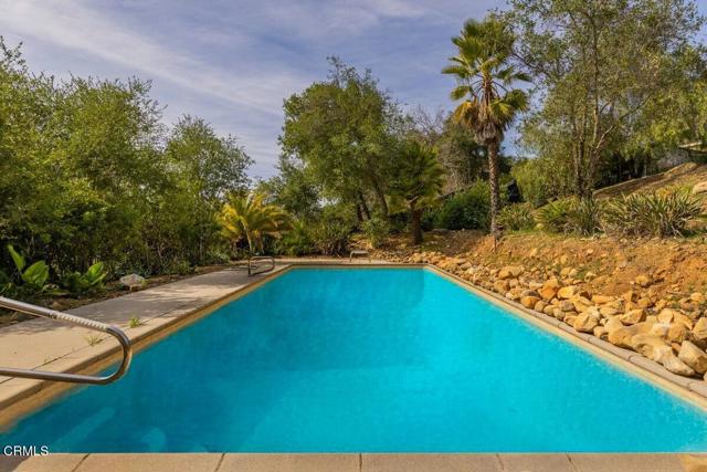 1090 Cuyama Road, Ojai CA: https://media.crmls.org/mediaz/671d76f4-5bdc-4ac2-9e2f-9d28b547270e.jpg