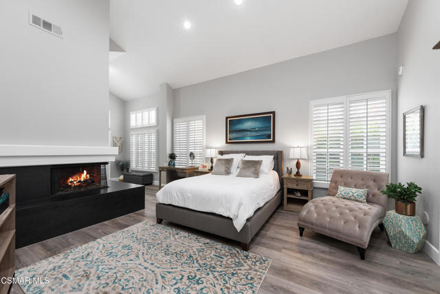 4646 Pine Valley Place, Westlake Village CA: https://media.crmls.org/mediaz/671e9356-2bf4-4907-bb34-d801542ccf3f.jpg
