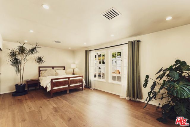 Drew Fenton | 2533 La Condesa Drive Los Angeles CA | MLS: 7120110