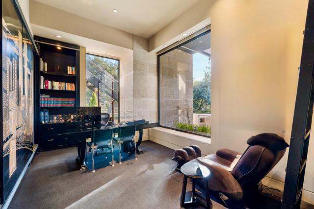 27673 Lupine Road, Los Altos Hills CA: https://media.crmls.org/mediaz/671f04d8-7b57-4303-8832-5d09be090806.jpg