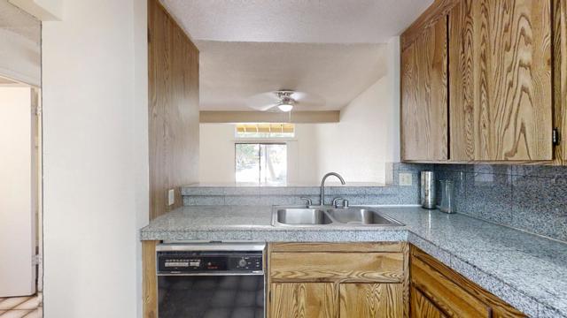 48255 Monroe Street, Indio CA: https://media.crmls.org/mediaz/671f91b1-94ca-46c5-afae-a3a99da9bdb1.jpg