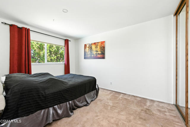 1589 N Alva Circle, Simi Valley CA: https://media.crmls.org/mediaz/671fa638-4d24-457f-8b04-6c488c90db55.jpg