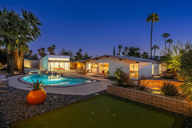 438 E Racquet Club Road, Palm Springs, CA 92262