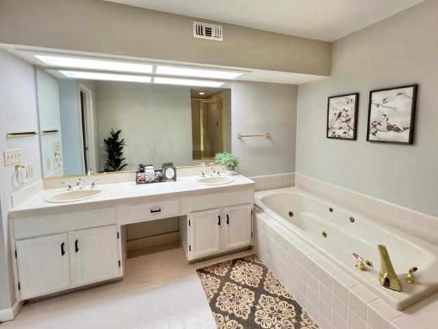 Image 29 of 47 For 438 Portofino Drive 102