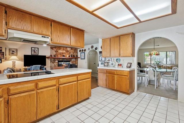1366 E Verbena Drive, Palm Springs CA: https://media.crmls.org/mediaz/67229dd9-b965-4342-9f9f-cb2d49dc0446.jpg