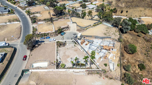 Drew Fenton | 16616 Merrivale Lane Pacific Palisades CA | MLS: 7485844 Drew Fenton | 16616 Merrivale Lane Pacific Palisades CA | MLS: 7485844