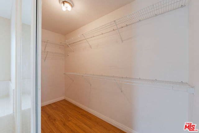 2320 Leggett Lane, Fullerton CA: https://media.crmls.org/mediaz/67239109-f63a-43ef-ad50-dc0ecc4885c1.jpg
