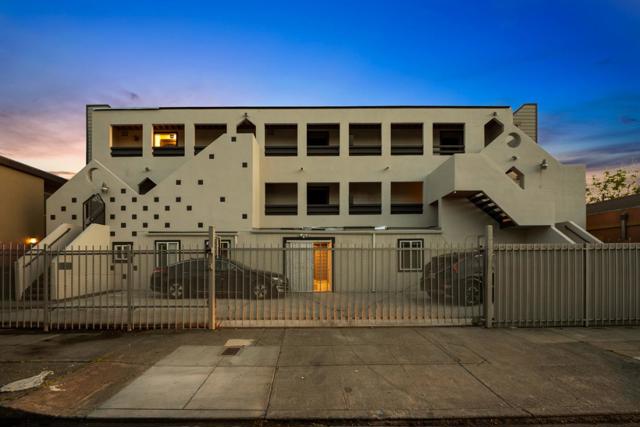 441 W Macarthur Boulevard, Oakland CA: https://media.crmls.org/mediaz/67240999-95b9-40c4-bb17-cb4850cf9cf4.jpg