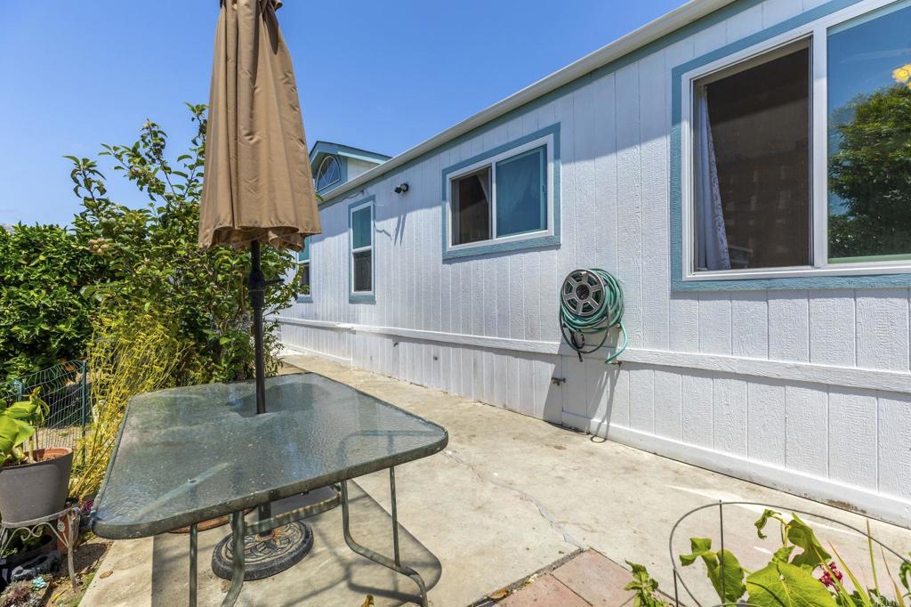 200 Emerald Dr. - photo 17