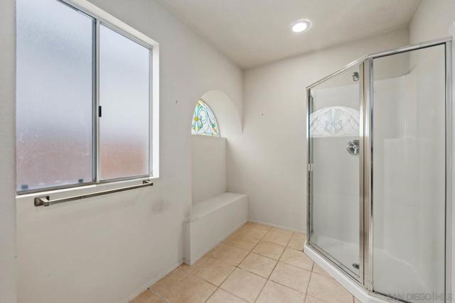 13810 Riverhead Ct, San Diego CA: https://media.crmls.org/mediaz/67253656-f209-4b75-b1fc-e0271f98c91b.jpg