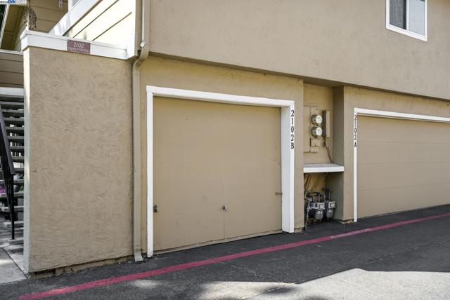 2102 Galveston Ave, San Jose CA: https://media.crmls.org/mediaz/672690bc-06b5-4fe9-a154-f181ff0e06f2.jpg
