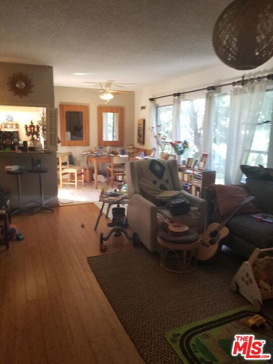 1046 North Ogden Drive photo 7