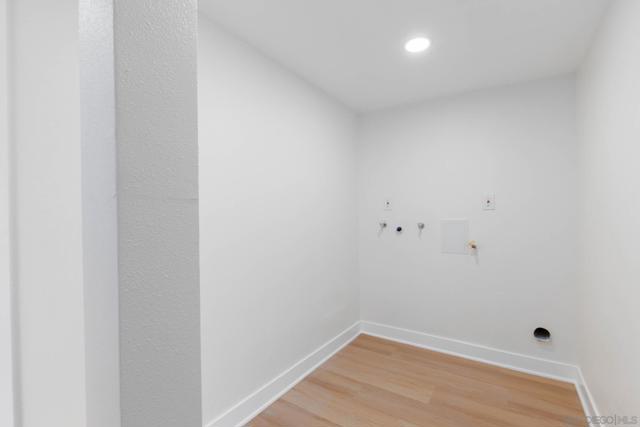 361 E Indian Rock Rd, Vista CA: https://media.crmls.org/mediaz/672722b2-1d6d-4c32-ae4c-bae5e35e9c01.jpg