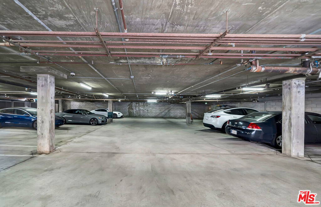 MLS #25619727 image #21