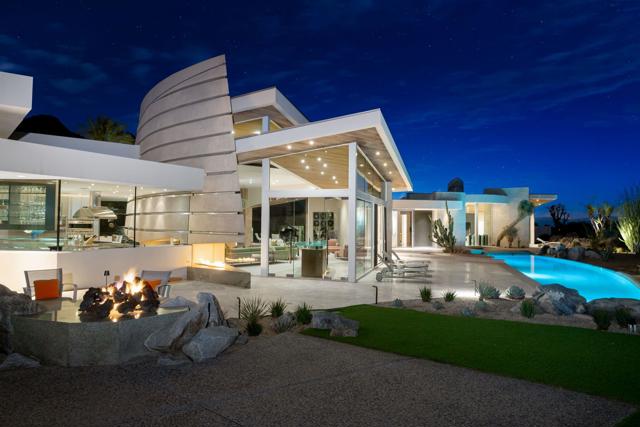 79095 Tom Fazio N Lane, La Quinta CA: https://media.crmls.org/mediaz/672966ed-7512-4a94-a121-5599466ae570.jpg