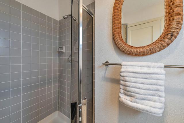 642 Lomita Avenue, Millbrae CA: https://media.crmls.org/mediaz/672ba47a-1c91-4017-9c78-a9f06870be77.jpg