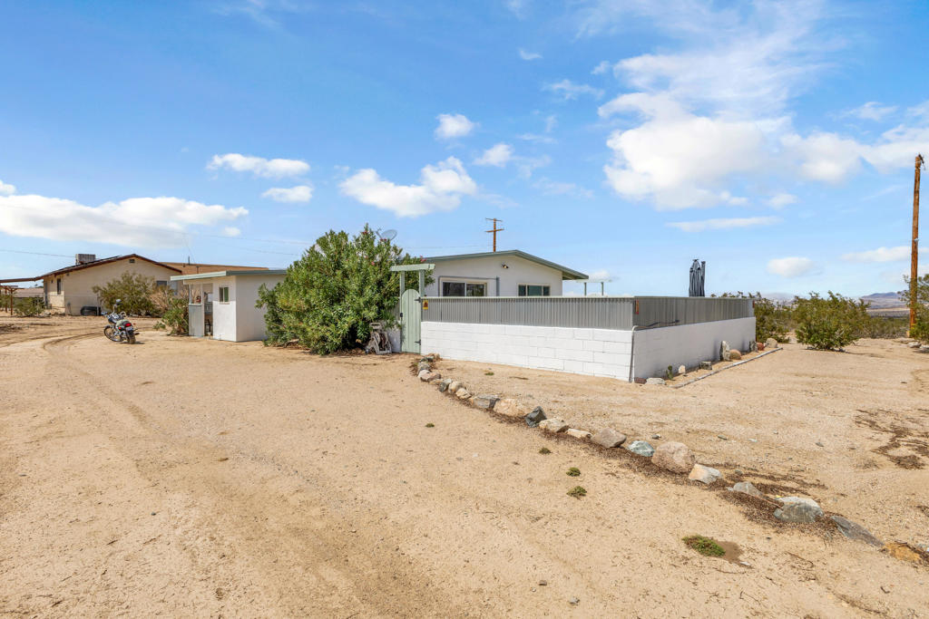 MLS #219135012DA image #3