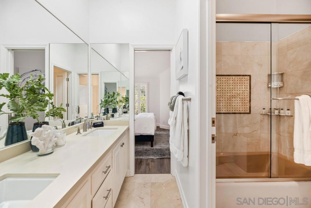 MLS #250041156SD image #42