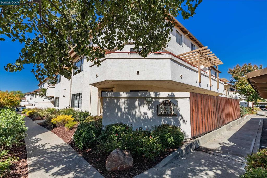 5055 Valley Crest Dr #196