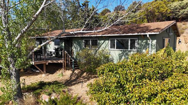 38281 Western Hills Drive, Anza CA: https://media.crmls.org/mediaz/672d0205-93e8-4087-86de-aa7288fd35fc.jpg