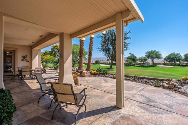 37552 Mojave Sage Street, Palm Desert CA: https://media.crmls.org/mediaz/672e3447-c191-4862-b52d-90e0d065bfc1.jpg