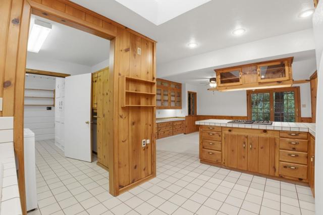 15245 Stetson Road, Los Gatos CA: https://media.crmls.org/mediaz/672ec33c-6ee9-499e-9c43-4a7479130fd1.jpg