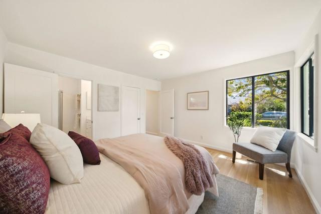1405 Oakhurst Avenue, San Carlos CA: https://media.crmls.org/mediaz/672ecca3-00dd-4241-867b-92c2b801bd27.jpg