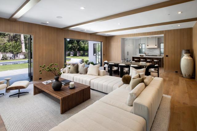 240 Valparaiso Avenue, Atherton CA: https://media.crmls.org/mediaz/672eea45-a9ff-468c-ad21-5f0222850a3c.jpg