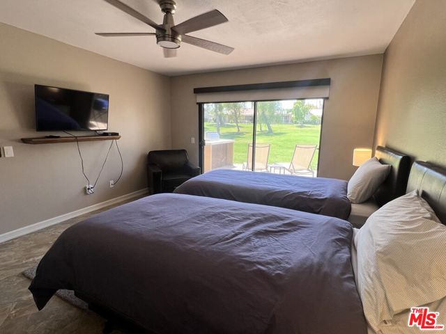 40981 Preston Trail, Palm Desert CA: https://media.crmls.org/mediaz/672f0af0-83a3-441c-ba22-76e31f9b8b7b.jpg