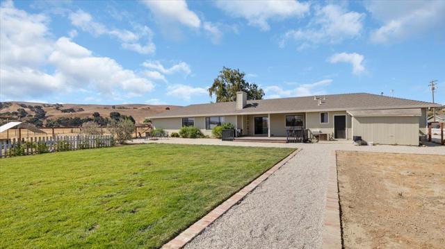 Image 36 of 49 For 352 Cowden Road