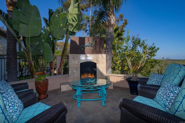 Detail Gallery Image 37 of 63 For 10737 Birch Bluff Ave, San Diego,  CA 92131 - 4 Beds | 3/1 Baths