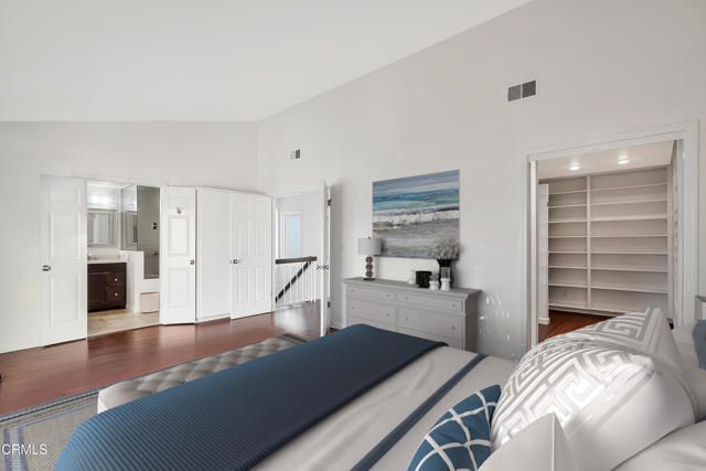 Detail Gallery Image 17 of 33 For 2010 Kingsbridge Way, Oxnard,  CA 93035 - 4 Beds | 3 Baths