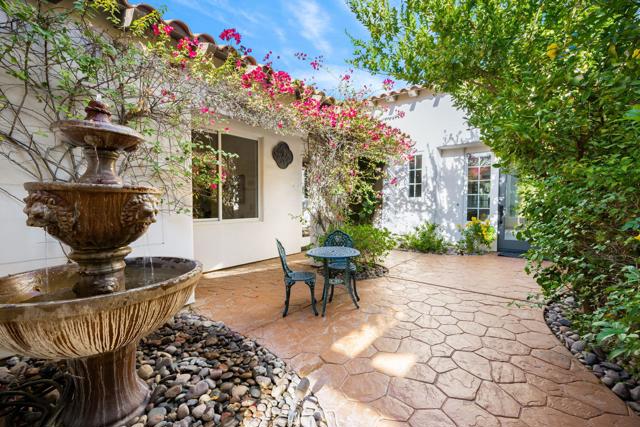 Image 4 of 42 For 307 Loch Lomond Road