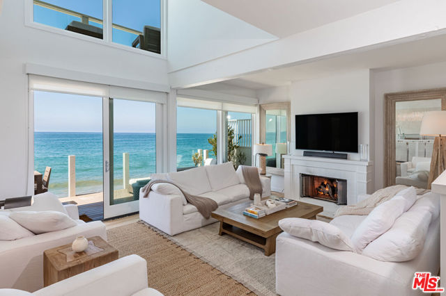 21250 Pacific Coast Highway photo 14