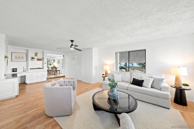 40110 Angora Ln, Temecula CA: https://media.crmls.org/mediaz/673397d4-3290-4b72-84e1-6356999824be.jpg